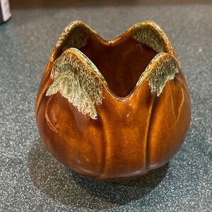 Van Briggle Pottery Tulip Vase, Anna Van Briggle Mid-century Design, 4”